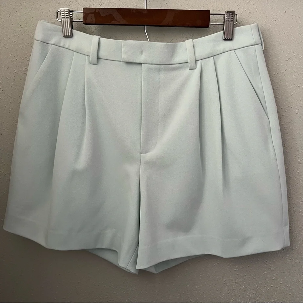 Favorite Daughter The Agnes Shorts In Pastel Blue Size 12 New - Picture 3 of 10